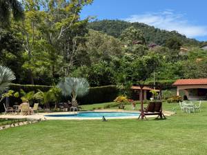 fiquei hospedada em miguel pereira e olha esse paraíso