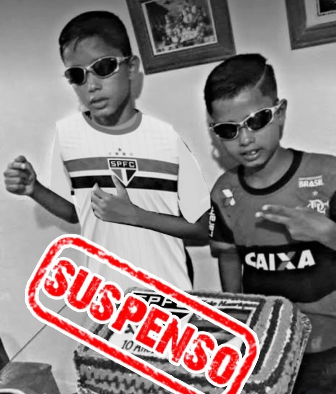 UNIÃO SINISTRA SUSPENSA UNIÃO SINISTRA SUSPENSA