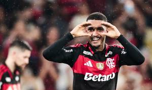 FLAMENGO SOBRA NO 2⁰ TEMPO CONTRA O REMO E ENCOSTA NOS LÍDERES