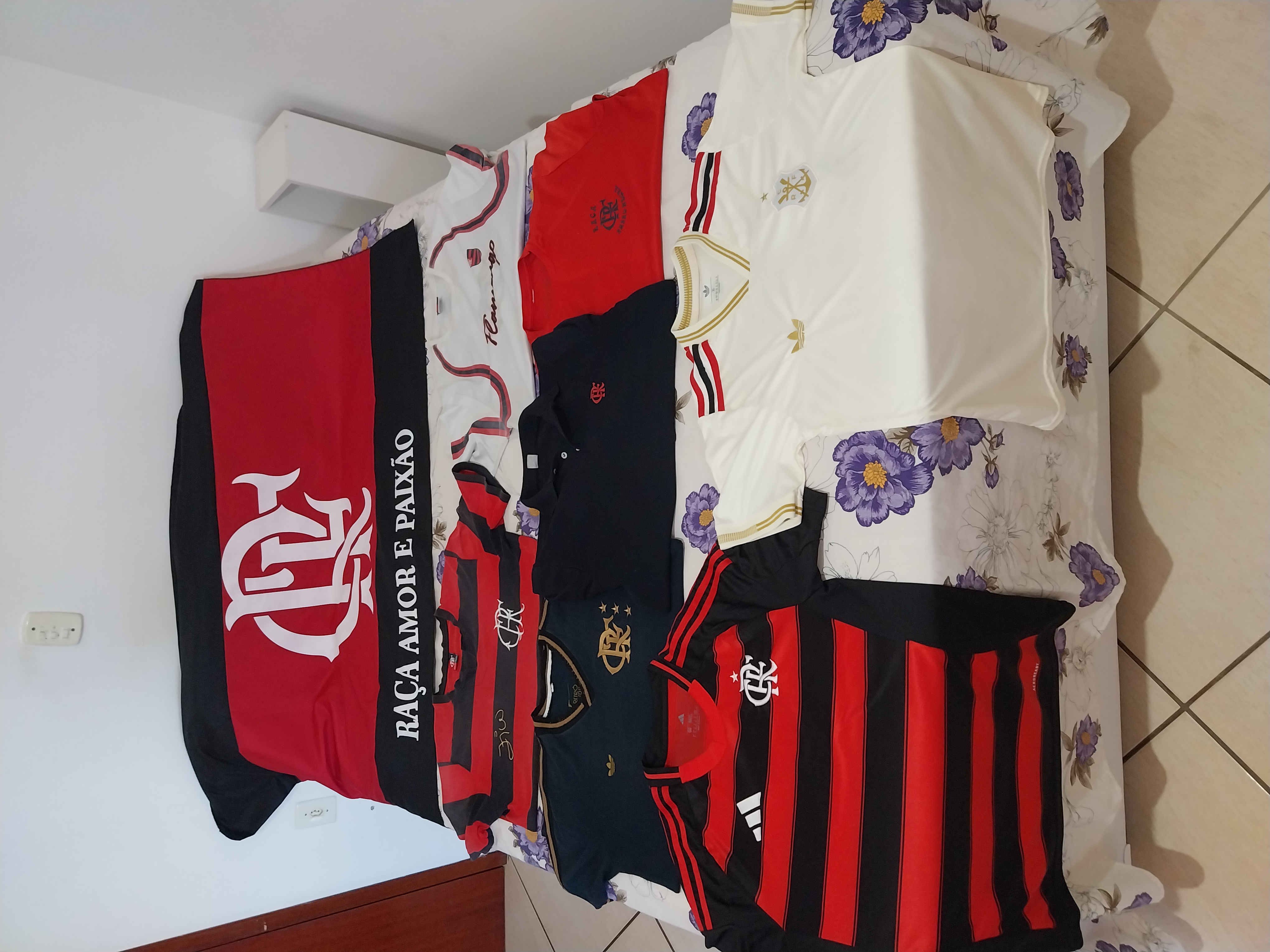 Só escolher o terno!!!